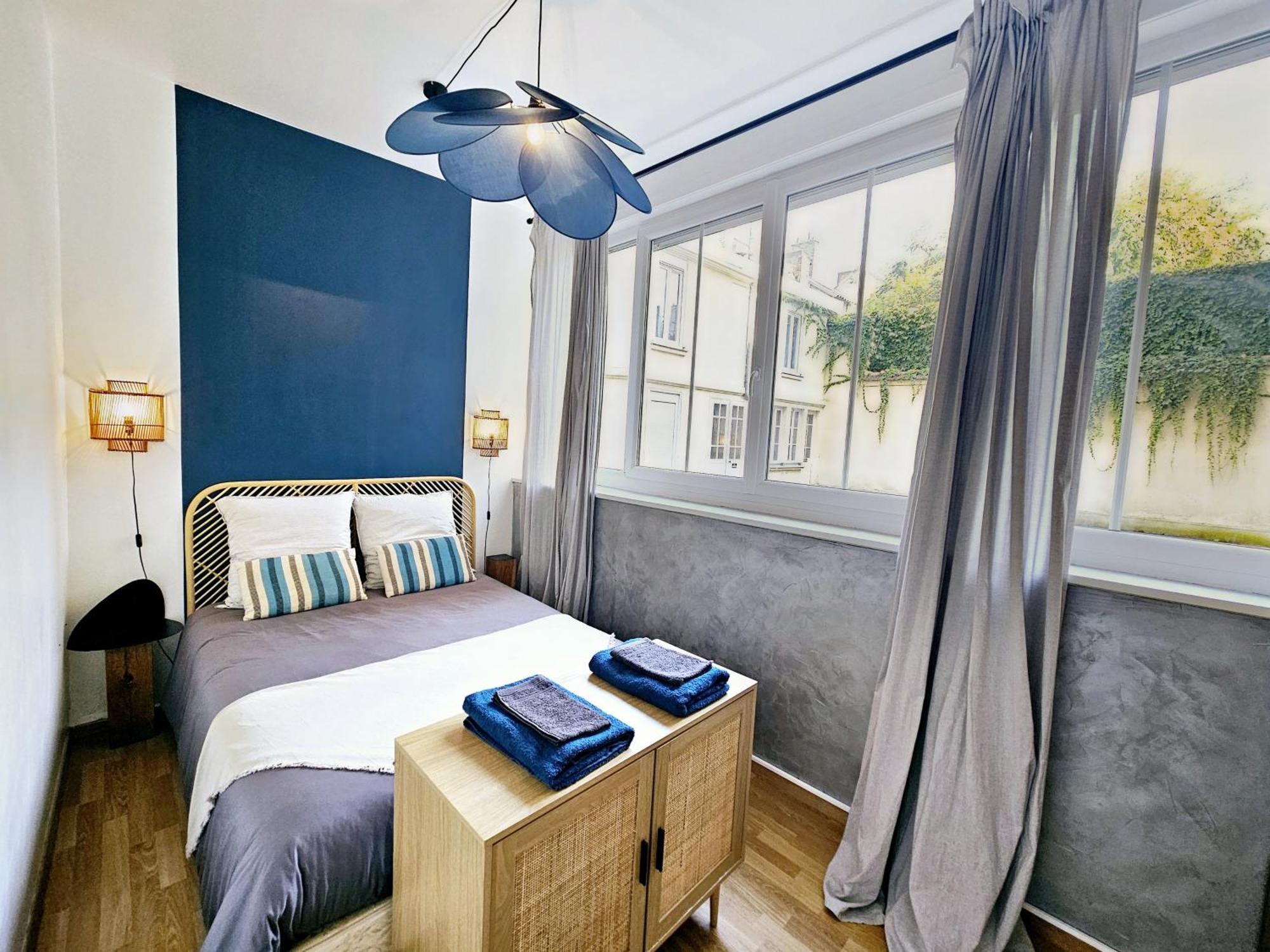 Refuge Urbain - Ideal Pro, Familles & Amis - Le Calme En Hypercentre - Wifi Haut Debit - Netflix - Machine A Laver - Gare, Cathedrale, Commerces, Restaurants & Transports En Commun A Moins De 10 Minutes A Pied Reims Exterior photo